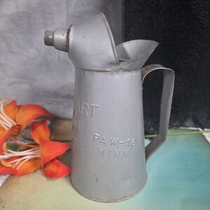 Vintage Metal Oil Can One Liquid Quart with Spout and Handle